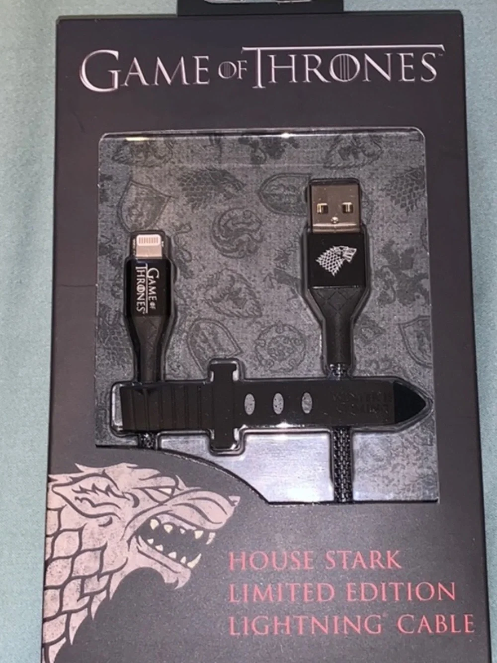 Game of Thrones House Stark Limited Edition Lightning Cable - Black